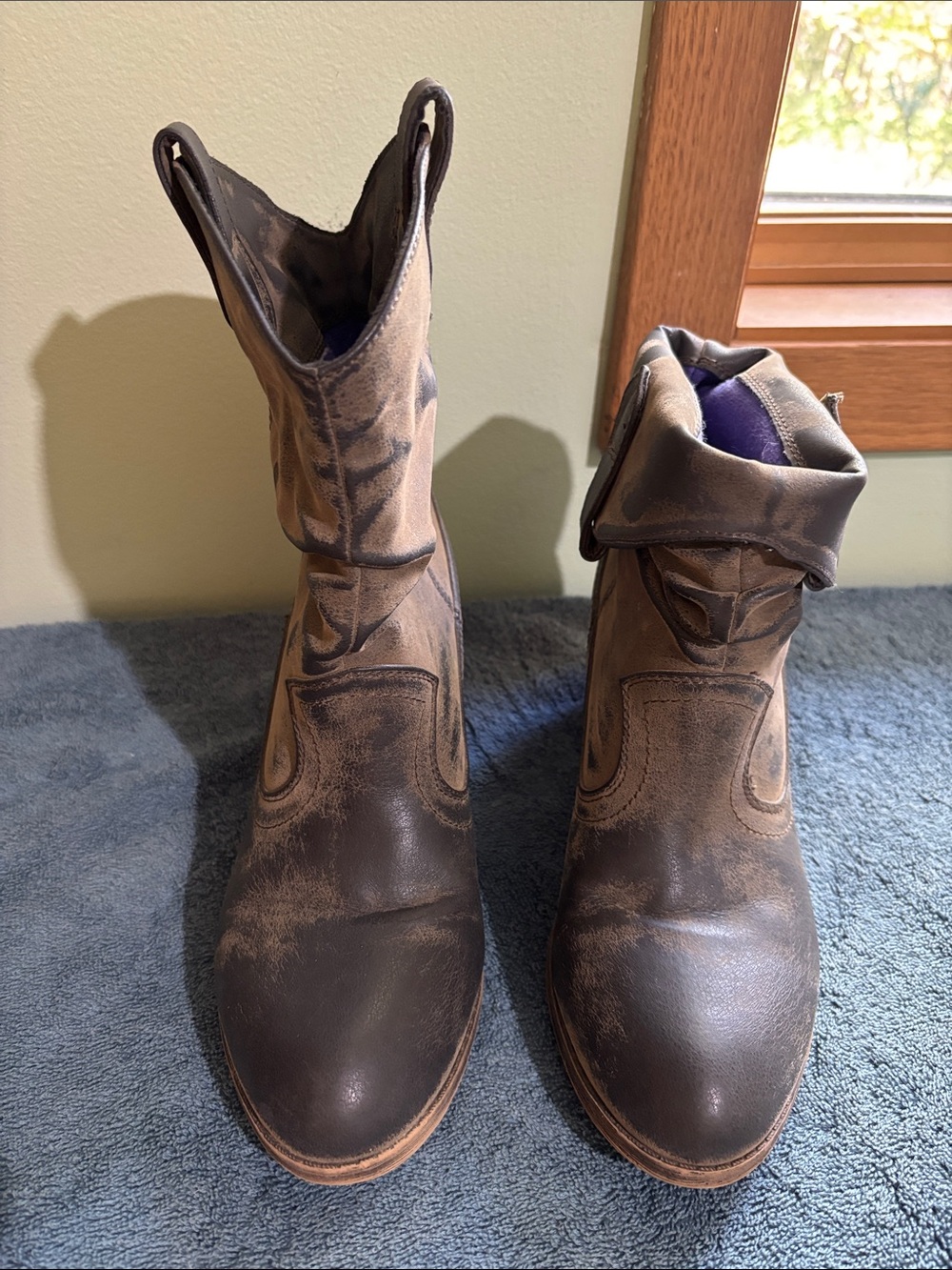 Rocketdog Women’s 9 Brown Leather Western  ankel Boots